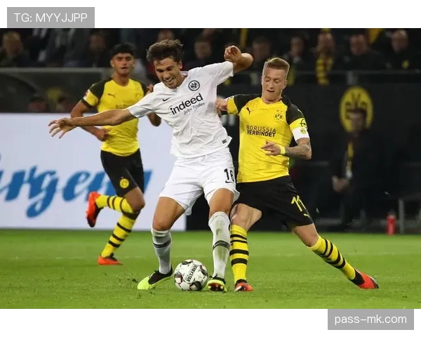 欧本中场组织近期表现稳健,攻防转换效率持续提升 欧本中场组织近期表现稳健,攻防转换效率持续提升