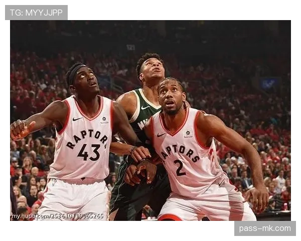 普尔无球跑动占比提升，改变勇士外线进攻结构