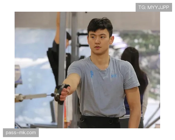 宁泽涛训练完直接去吃火锅，这自律人设是碎了还是我理解错了？